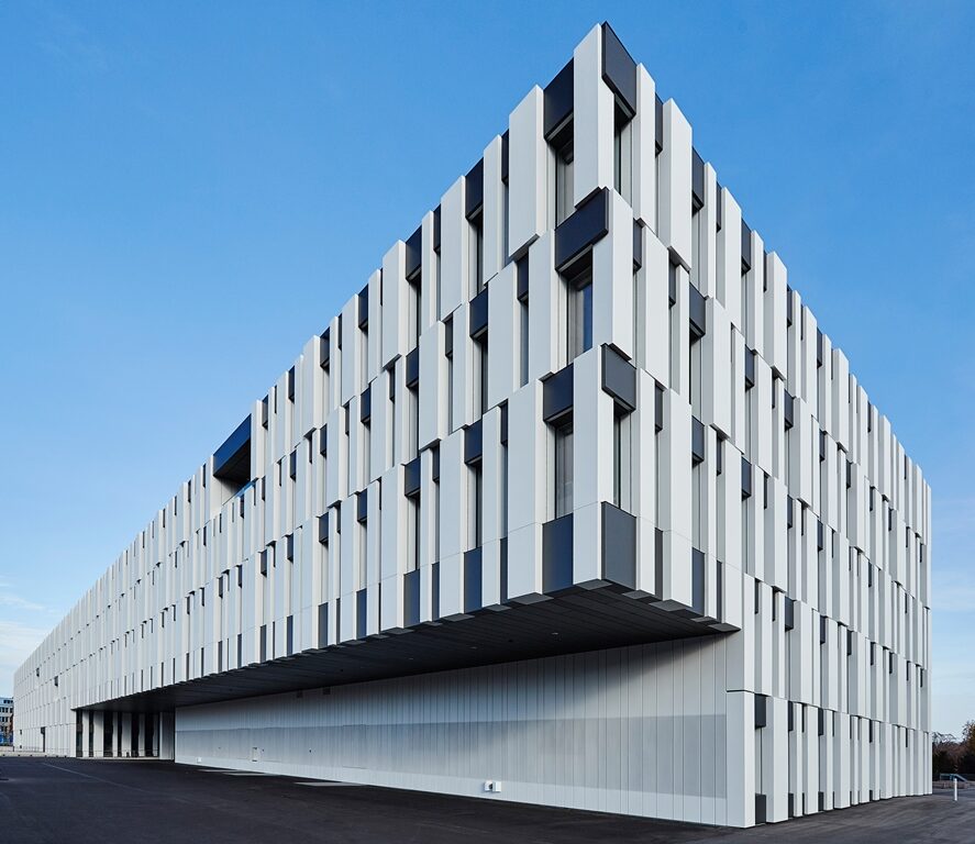 F3 BBL Liebefeld, nah
