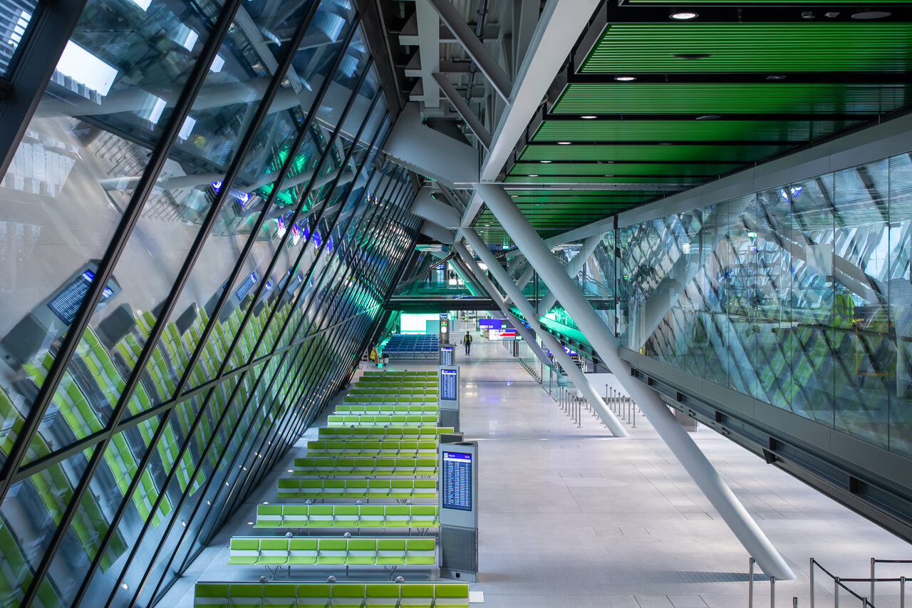 M6 Flughafen Genf